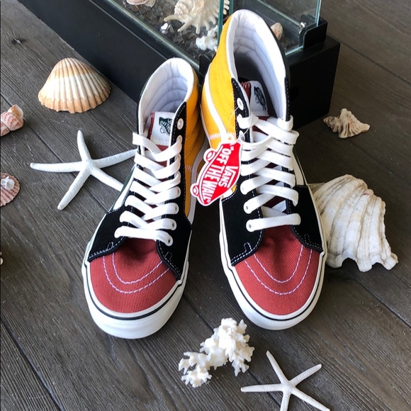 🌴🌼VANS- VARSITY - Picture 2 of 8